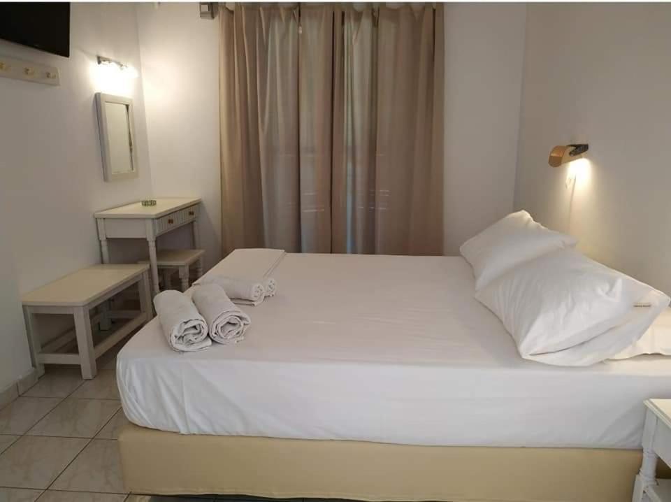 Green Corner Villas Gouvia Bagian luar foto